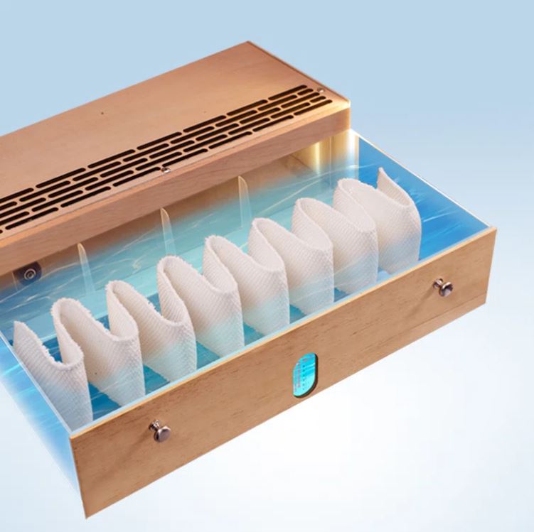 Raching Wet Film for C230, C330 and C380 humidors inside water tank